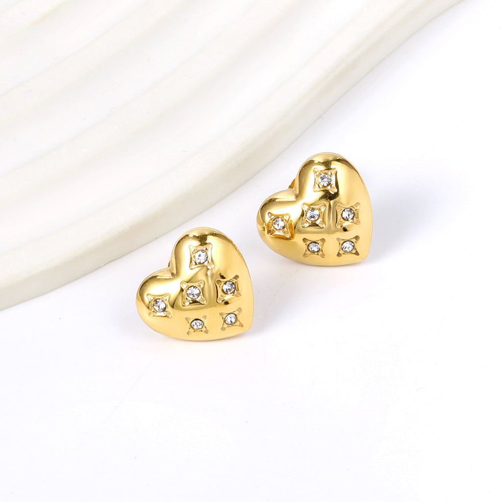 Damen Herzförmige Edelstahl Ohrstecker mit funkelnden Zirkonia Shop Nory