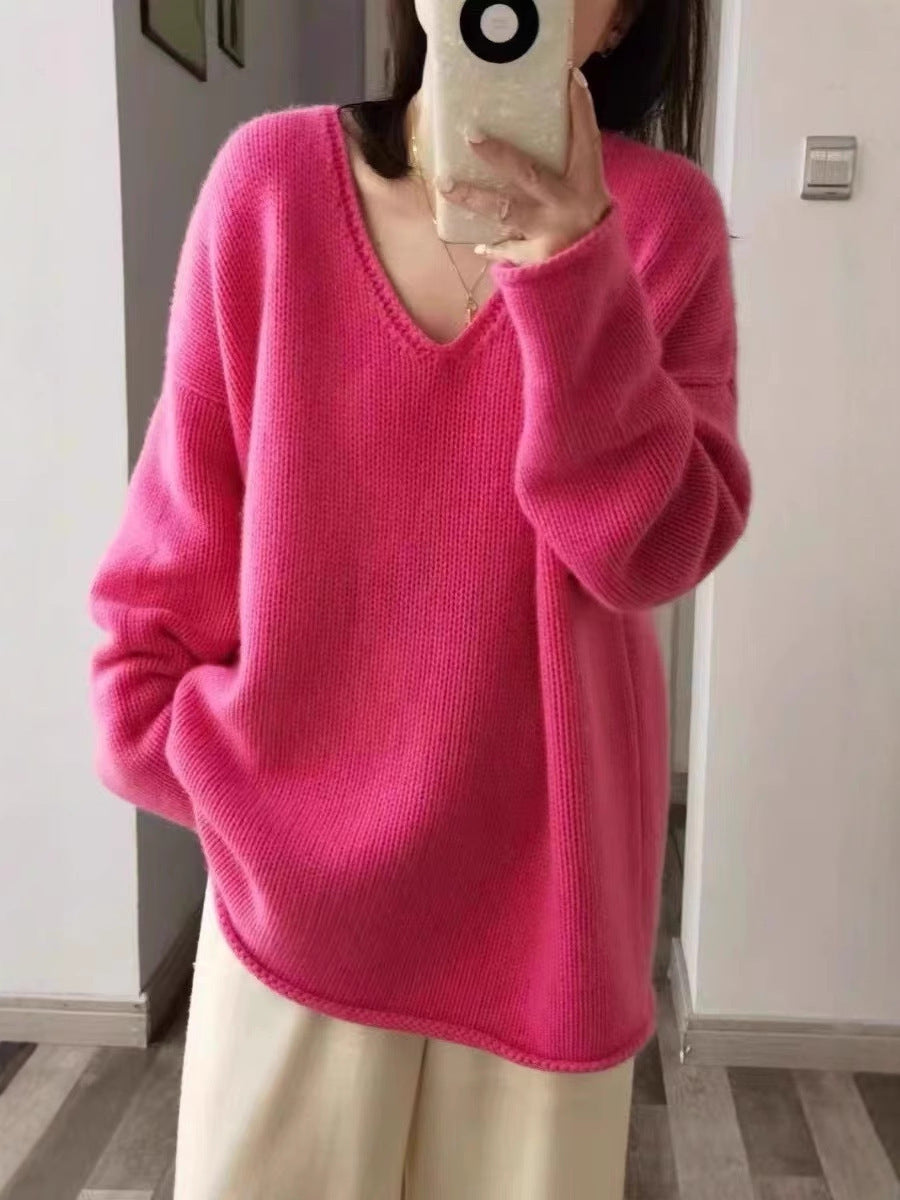 Damen Oversize V‑Ausschnitt Pullover im Mohair‑Look mit überschnittener Schulter und gerundetem Saum Shop Nory
