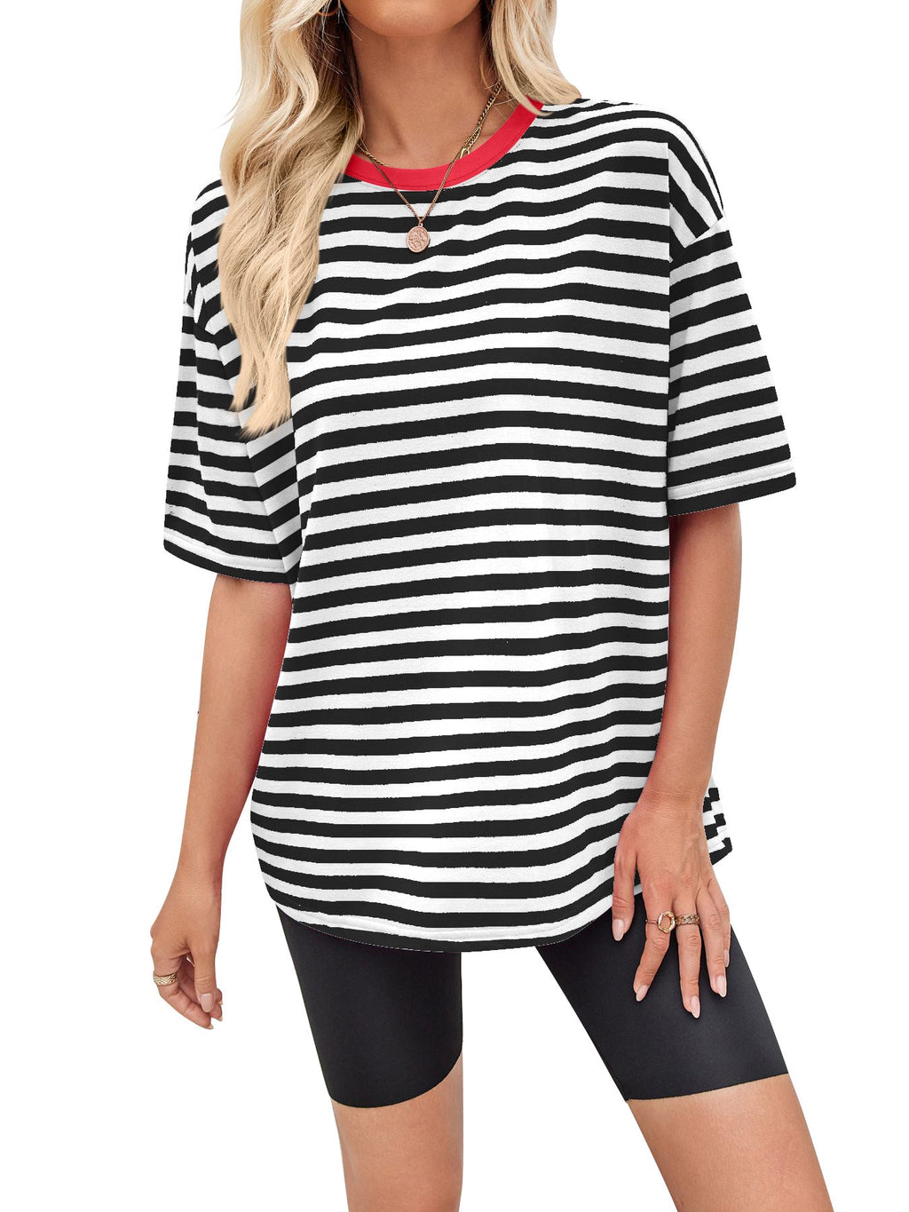 Damen gestreiftes Oversize T-Shirt mit Rundhalsausschnitt und Kontrastdetails