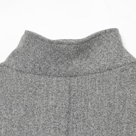 Damen Kurzes Cape-Mantel aus Wollmix mit hohem Stehkragen und doppelreihiger Knopfleiste Shop Nory
