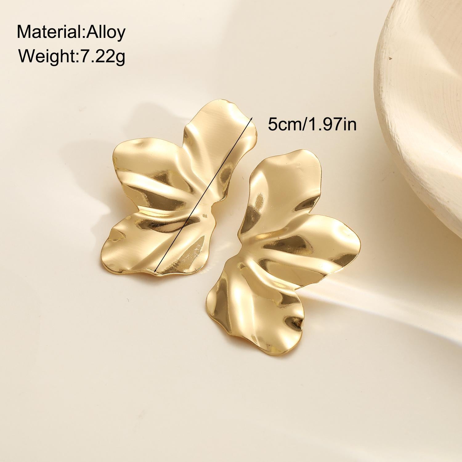 Damen Ohrringe mit kunstvollem Blumen-Design Shop Nory
