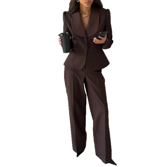 Damen Taillierter Blazer mit übergroßem Schalkragen und Hose mit hohem Bund und weitem Bein Shop Nory