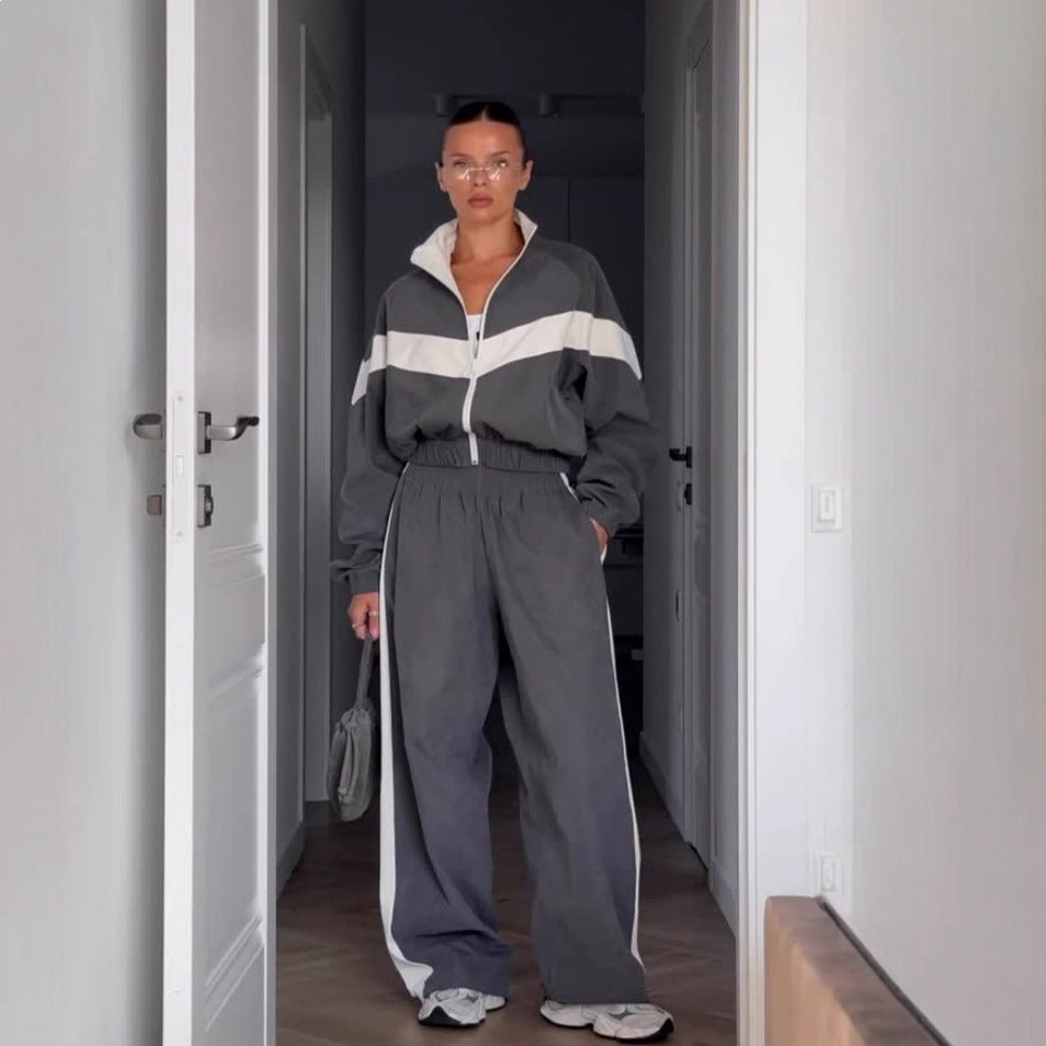 Damen Sportlicher Trainingsanzug im modernen Look Shopnory