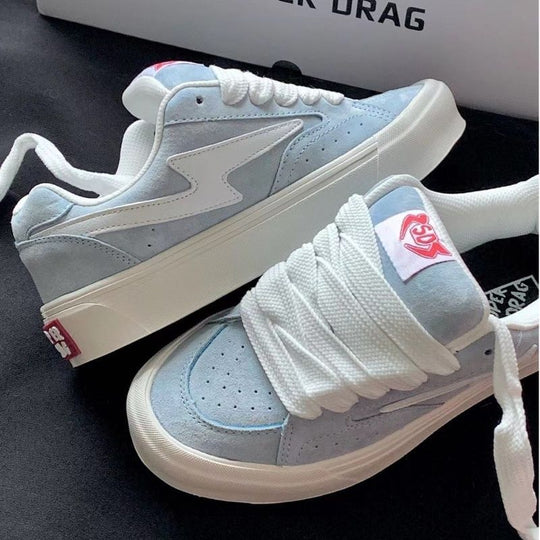 Damen lässige Sneaker aus hochwertigem Wildleder mit dämpfender Sohle Shopnory