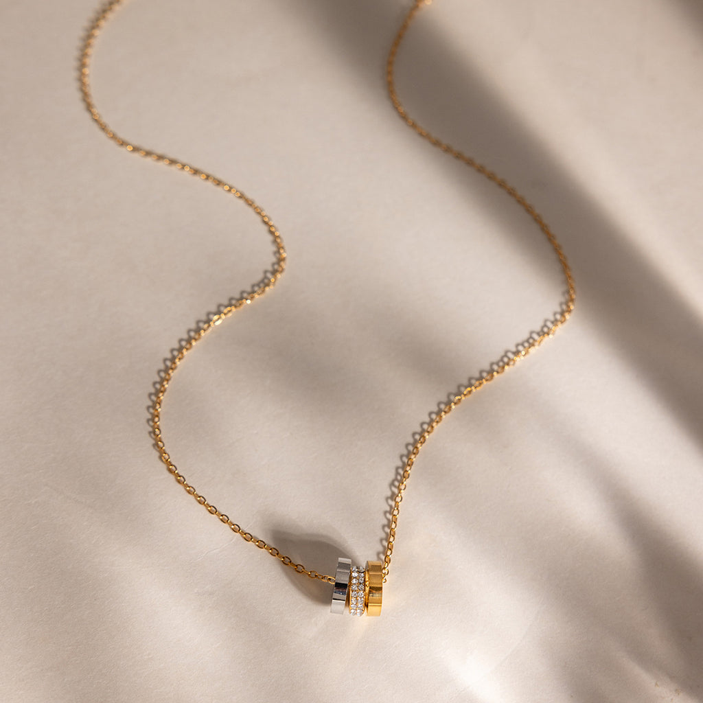 Damen Halskette mit funkelnden Ringen aus hypoallergenem Edelstahl Shop Nory