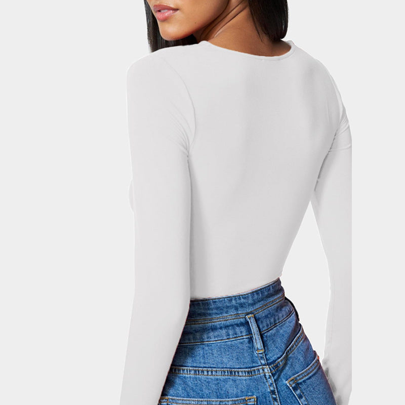 Damen Enganliegender Longsleeve-Body mit V-Ausschnitt, asymmetrischen Cut-Outs und Raffung Shop Nory