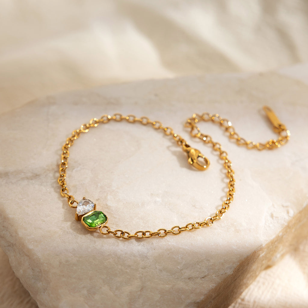 Damen Armband mit grünem Edelstein und Zirkonia-Akzenten Shop Nory