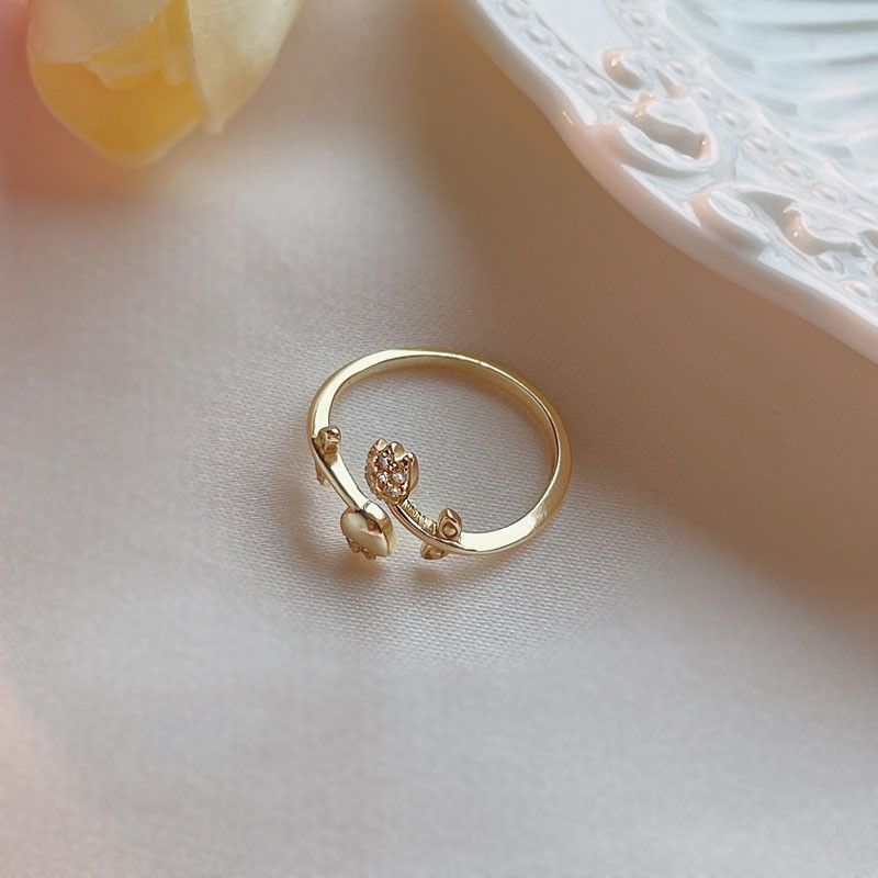 Damen Offener Ring mit funkelnden Zirkonia und kunstvollem Design Shop Nory