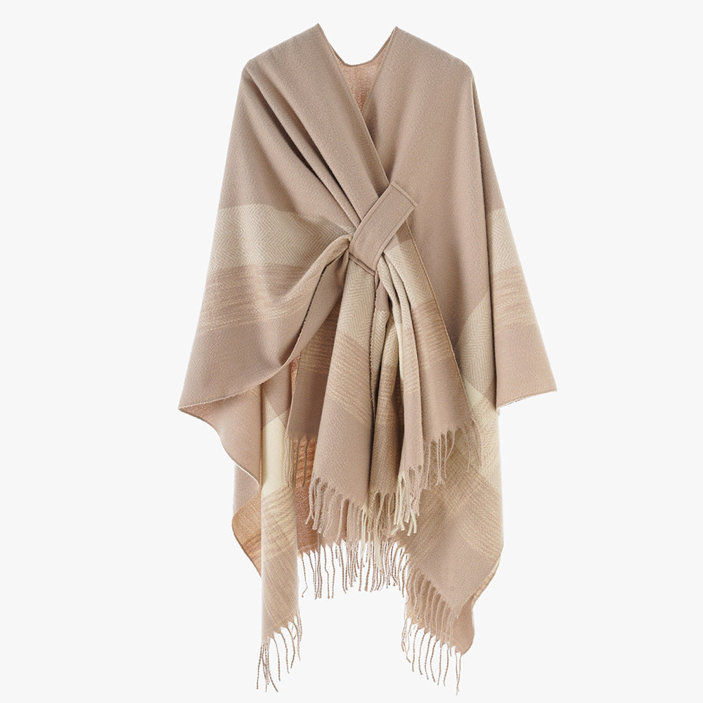 Damen Cape‑Poncho aus Wollmix mit Schlitzgürtel, geometrischem Jacquard und Fransensaum Shop Nory