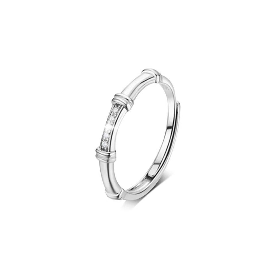 Damen Ring mit elegantem, glänzendem Design und funkelnden Akzenten Shop Nory
