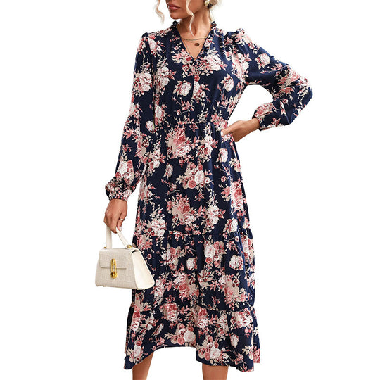 Damen Blumiges Viskose-Midikleid mit V‑Ausschnitt, Taillennaht und Stufenrock Shop Nory