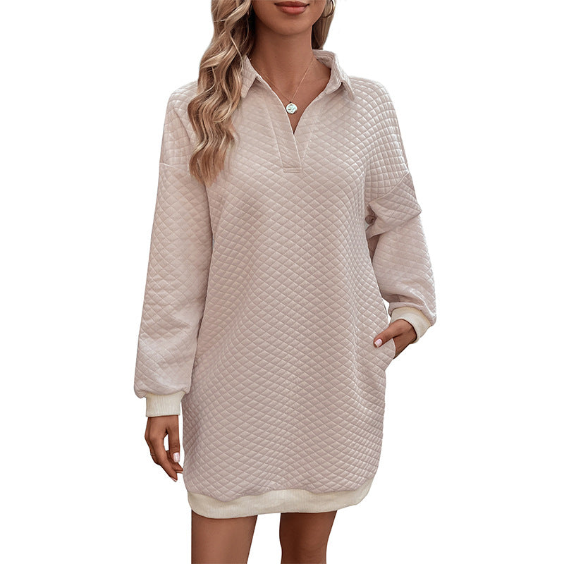 Damen Stepp‑Sweatshirtkleid mit Polokragen und geripptem Saum Shop Nory