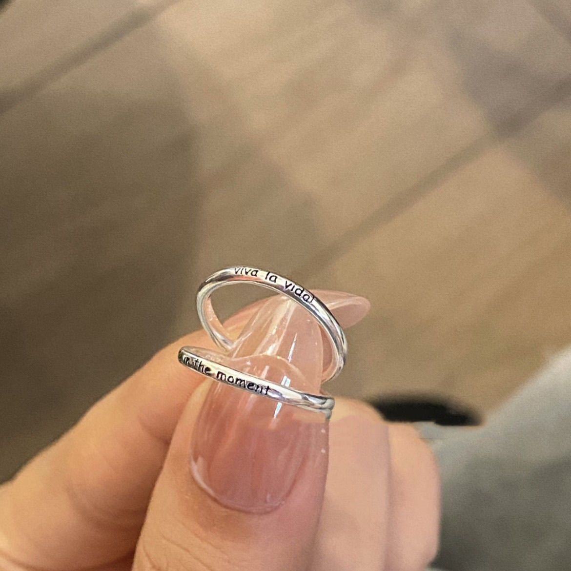 Damen Offener Ring mit gravierten Lebensmottos Shop Nory