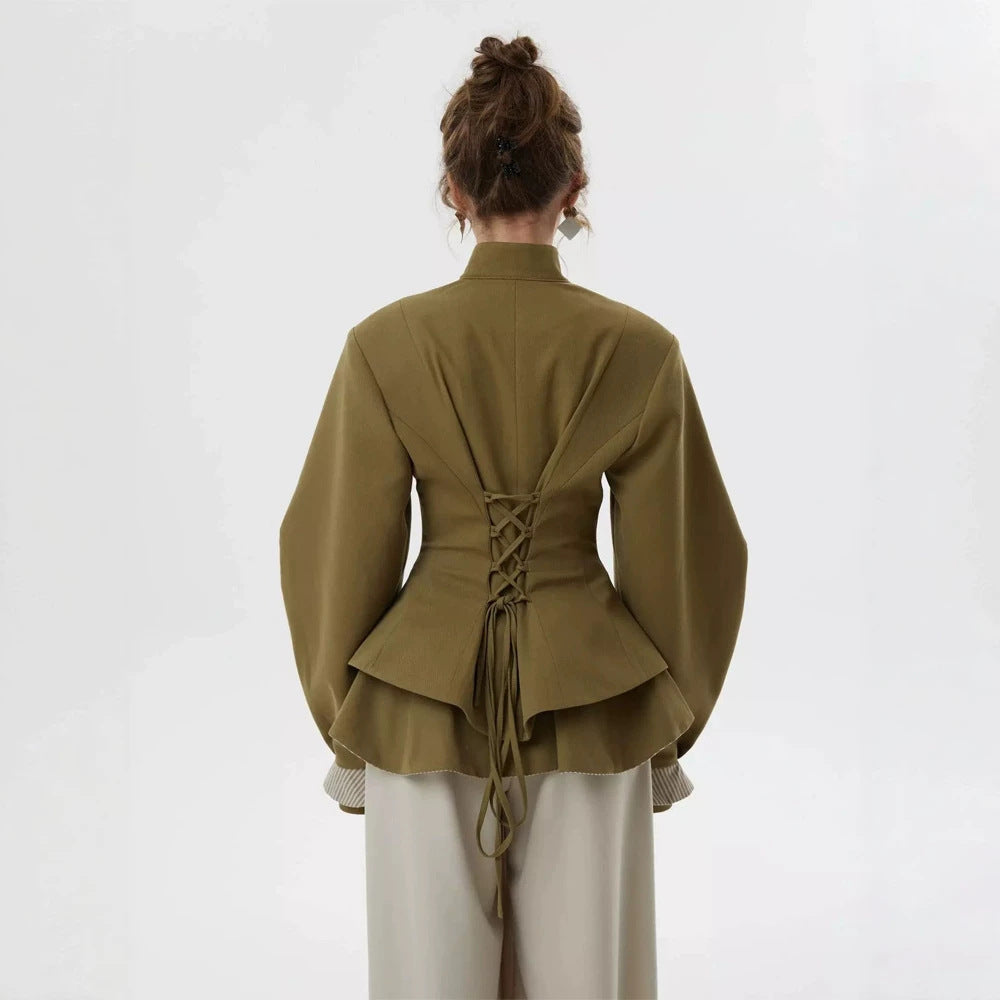 Damen taillierte Jacke mit Stehkragen, Cut-Out und Ballonärmeln Shop Nory