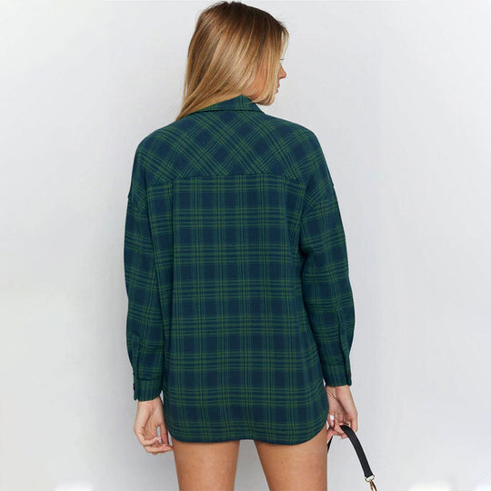 Damen oversized Karo-Hemdjacke mit fallendem Saum und geknöpften Manschetten Shop Nory