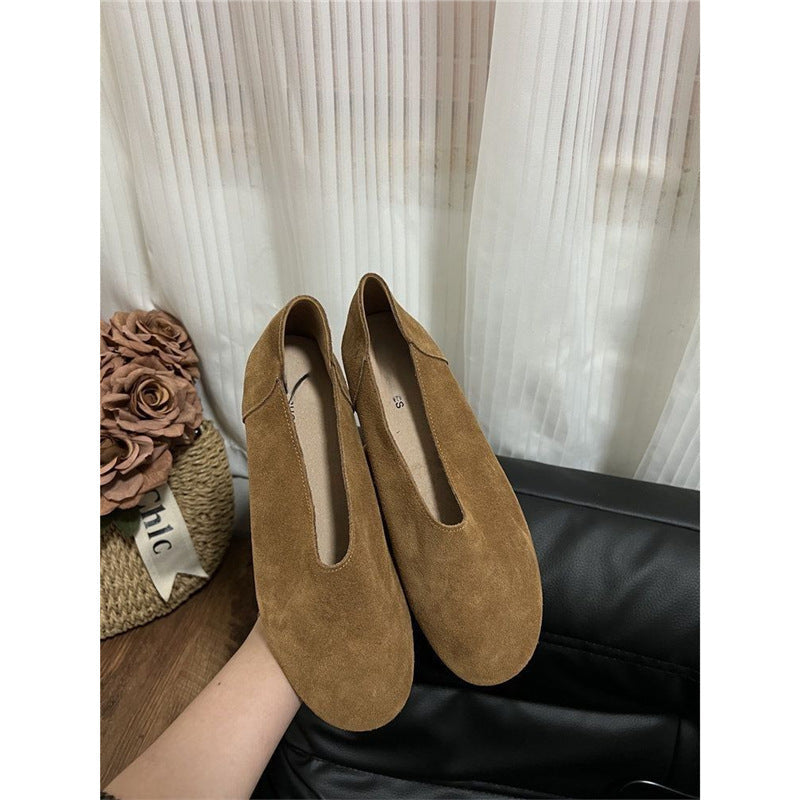 Damen elegante Slipper aus weichem Veloursleder