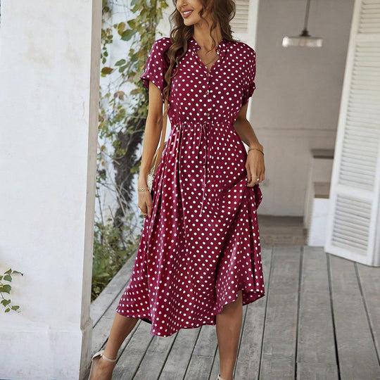 Damen Elegantes Hemdblusenkleid mit tailliertem Design und Polka-Dots