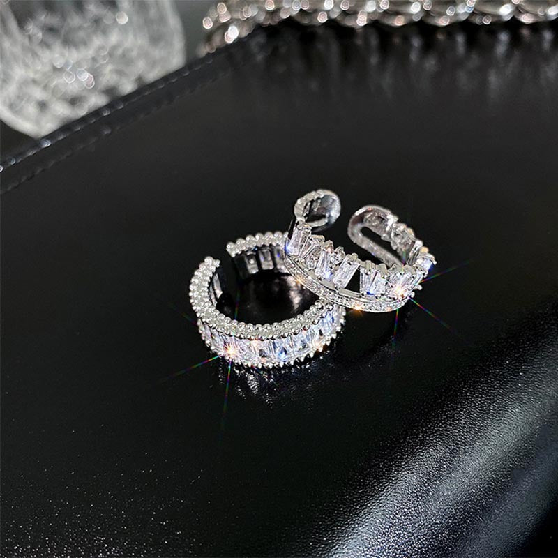 Damenring im eleganten Design mit funkelnden Zirkonia-Steinen Shop Nory