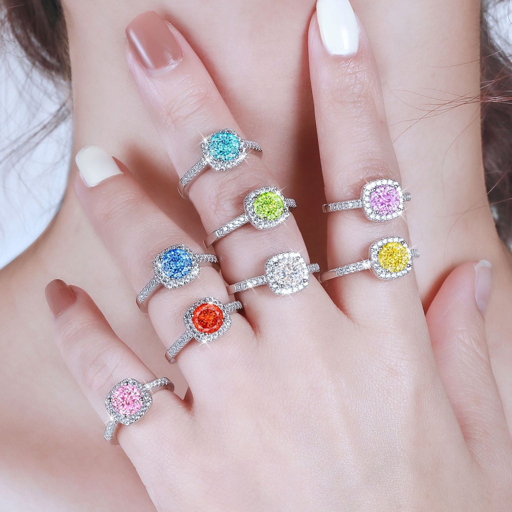 Damen Verlobungsring mit elegantem Design und funkelnden Zirkonia Shop Nory