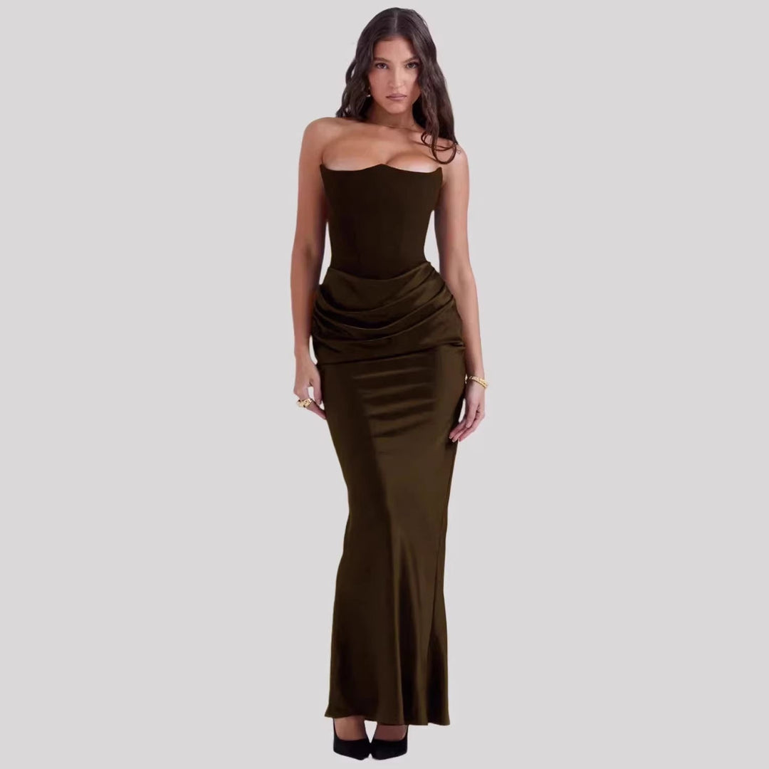 Damen Elegantes Abendkleid mit tiefem Dekolleté und drapierten Details