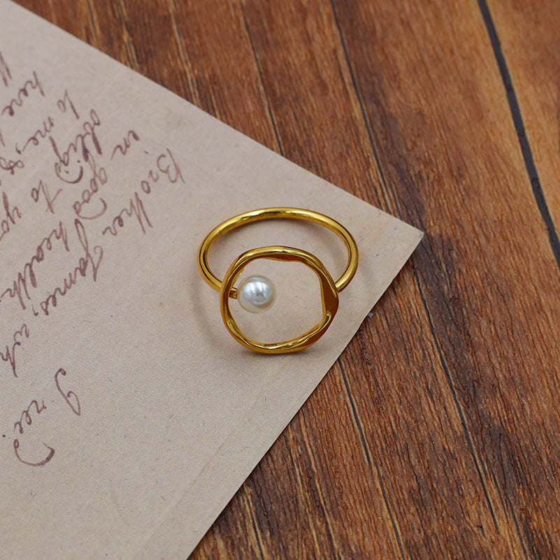 Damenring mit einzigartigem Design und Perle Shop Nory