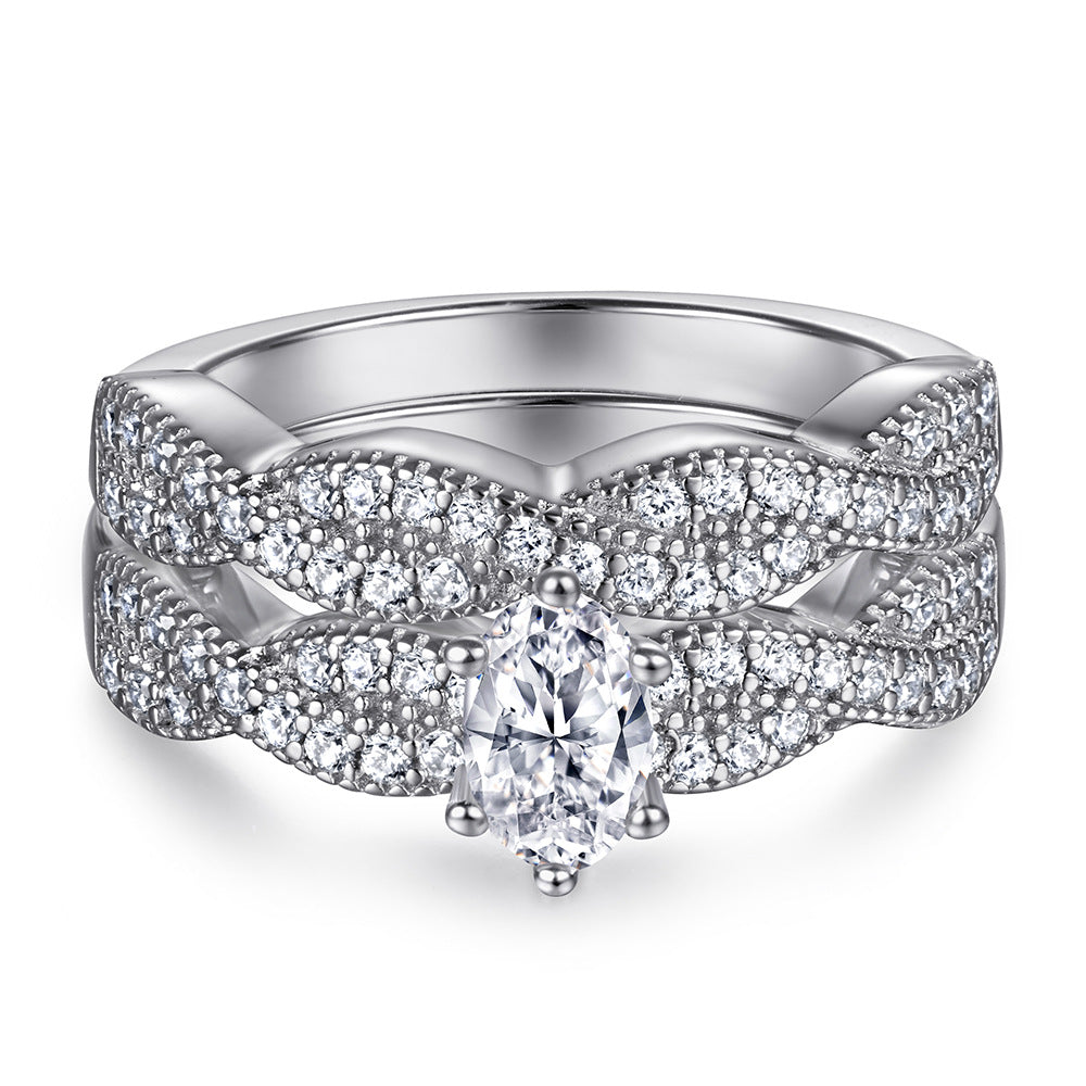 Damen Eleganter und funkelnder Verlobungsring mit ovalem Diamanten Shop Nory