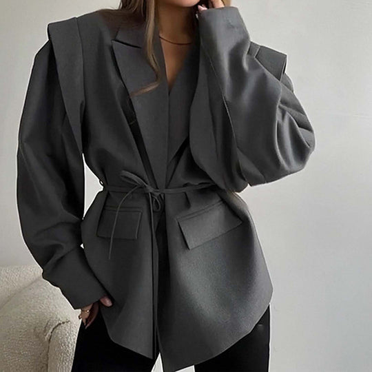 Damen nan taillierter Blazer mit Bindegürtel und Oversize-Ärmeln Shop Nory