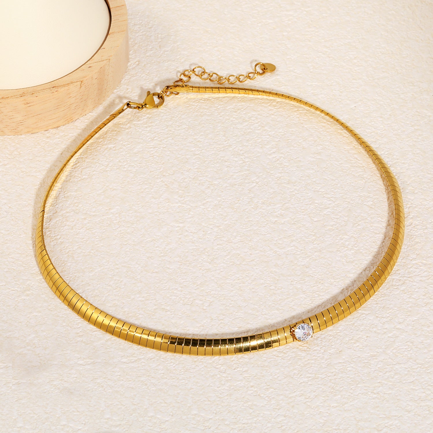 Damen elegante Choker-Halskette mit funkelndem Kristall Shop Nory