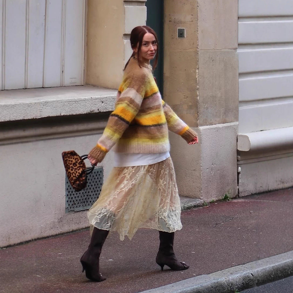 Damen Kuscheliger Streifenpullover aus flauschigem Mohair-Mix mit Rundhalsausschnitt und Oversize-Silhouette Shop Nory