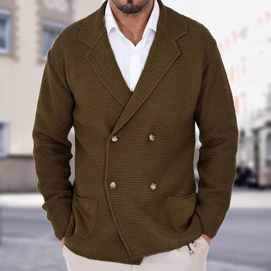 Herren Strickjacke mit doppelter Knopfleiste und modernen Taschen