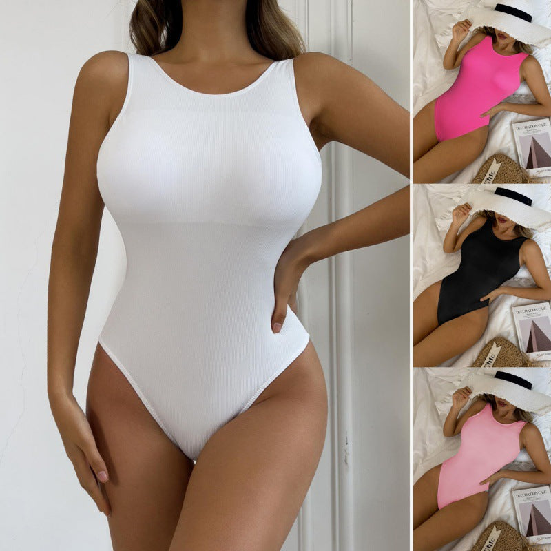 Damen Einteiler Badeanzug mit modernen Rippstrukturen und flexiblem Schnitt
