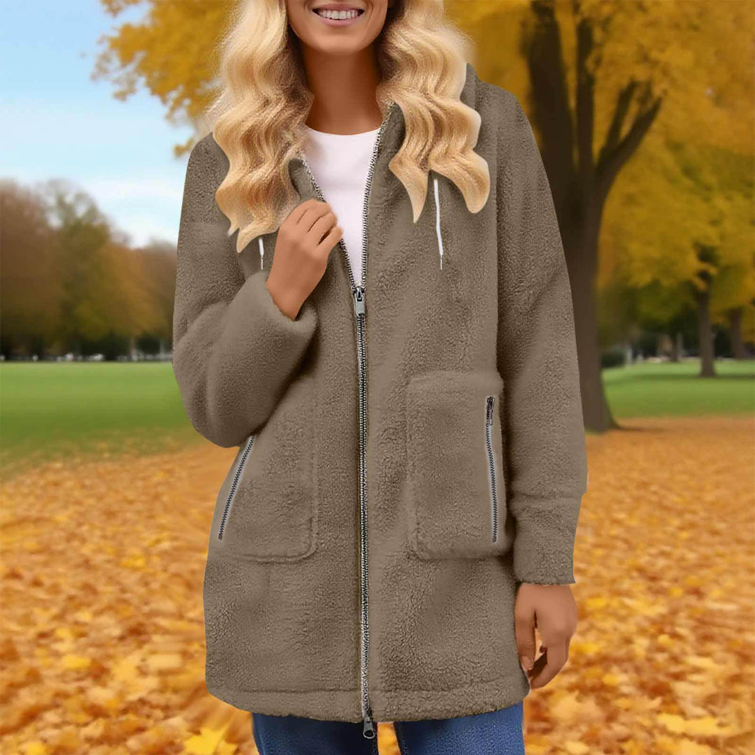 Damen Teddy-Fleece-Mantel mit Kapuze, durchgehendem Reißverschluss und aufgesetzten Taschen Shop Nory