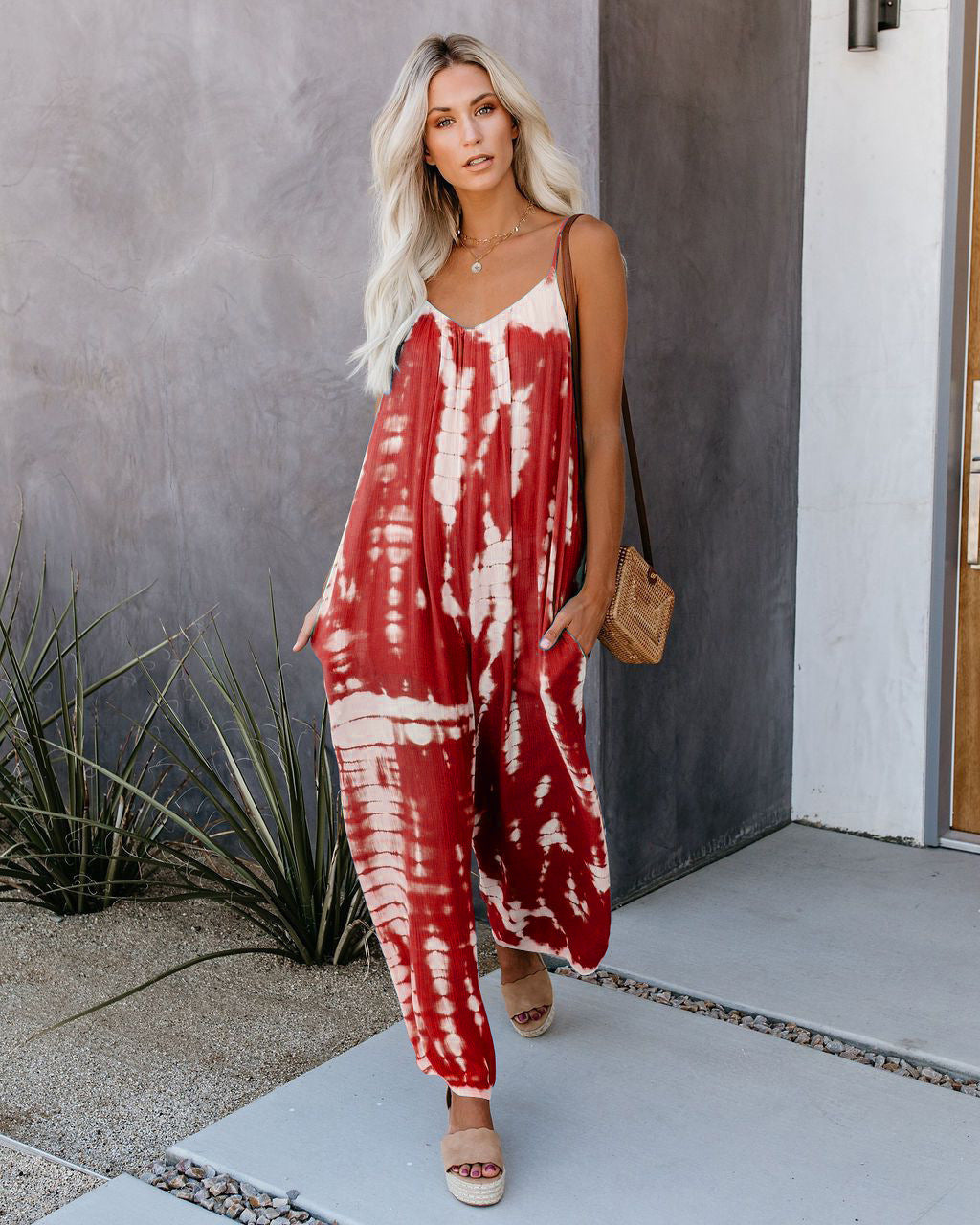 Damen Elegantes Jumpsuit mit Spaghettiträgern und weitem Bein