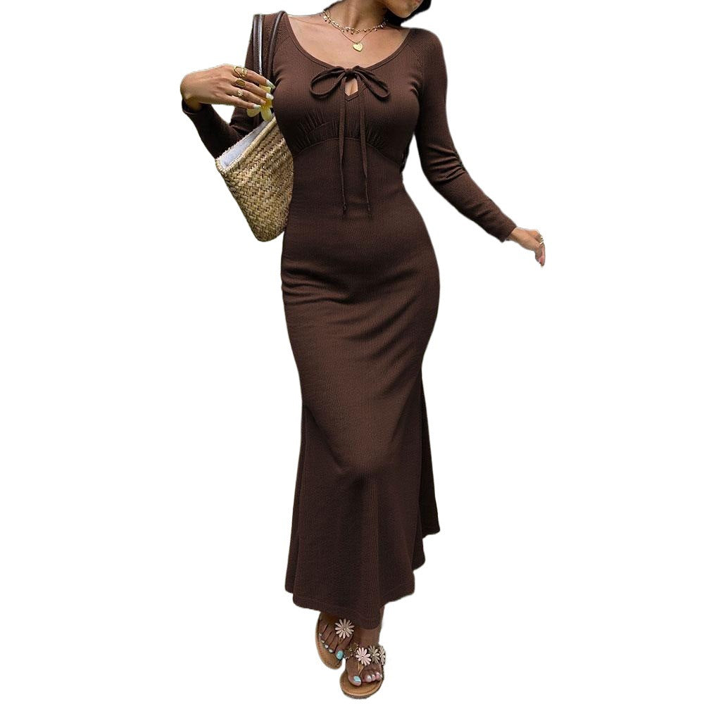 Damen figurbetontes Ripp-Maxikleid mit langen Ärmeln, Knoten‑Keyhole und ausgestelltem Meerjungfrauen-Saum Shop Nory
