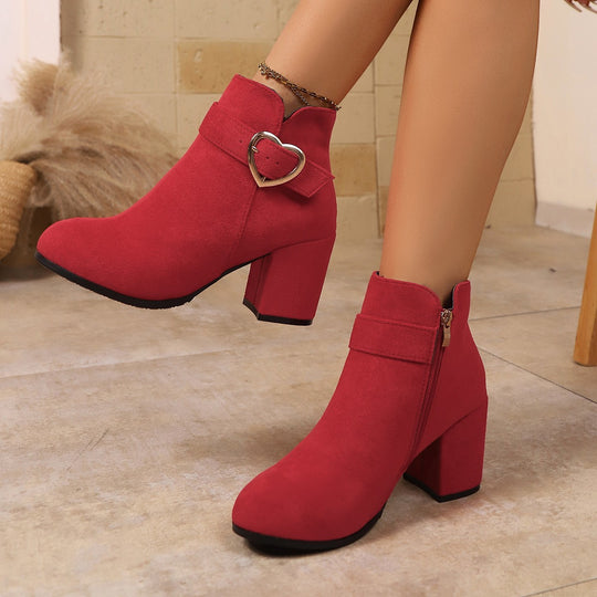 Damen Ankle‑Boots mit Blockabsatz und Herzschnalle Shop Nory