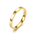 Damen Ring mit funkelnden Zirkonia-Besätzen und eleganter Hochglanz-Oberfläche Shop Nory