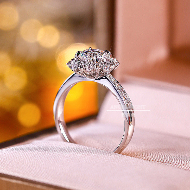 Damen blütenförmiger Zirkonia Ring mit funkelnden Akzenten Shop Nory