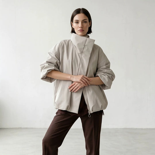 Damen Boxy-Kurzsteppjacke mit hohem asymmetrischem Stehkragen Shop Nory
