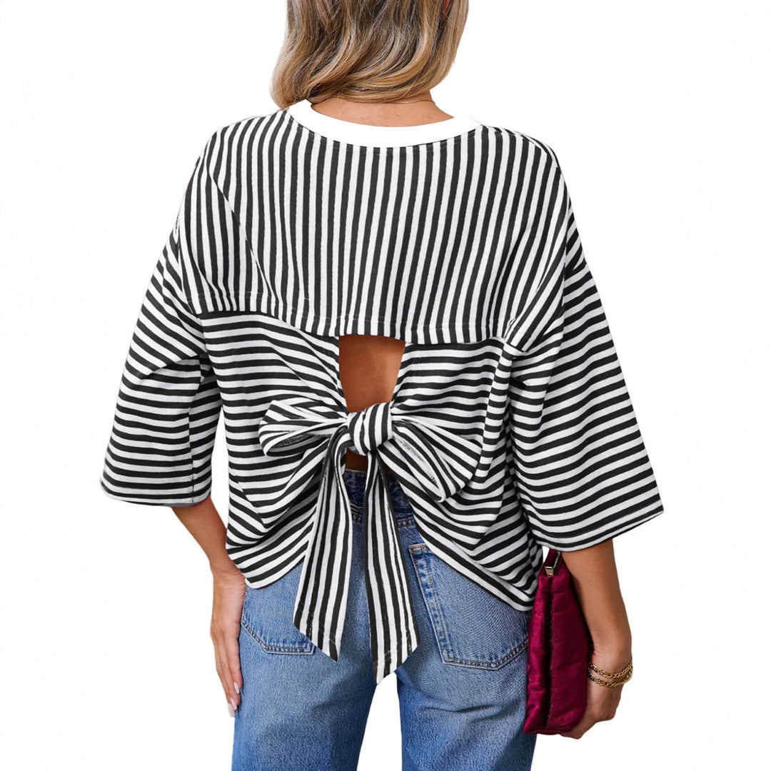 Damen Gestreiftes Oversize-Shirt mit Rückenausschnitt und Schleifenbindung Shop Nory