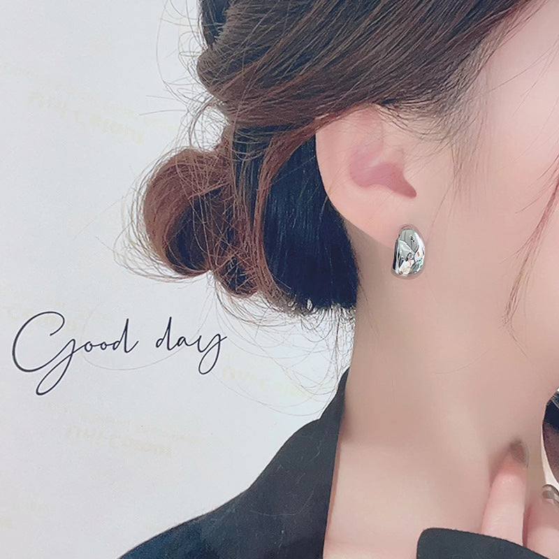 Damen modernes und minimalistisches Ohrschmuck-Design Shop Nory