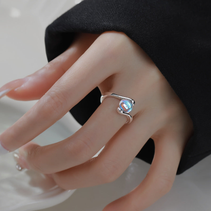 Damen Ring mit elegantem, geschwungenem Design und funkelndem Glasstein Shop Nory