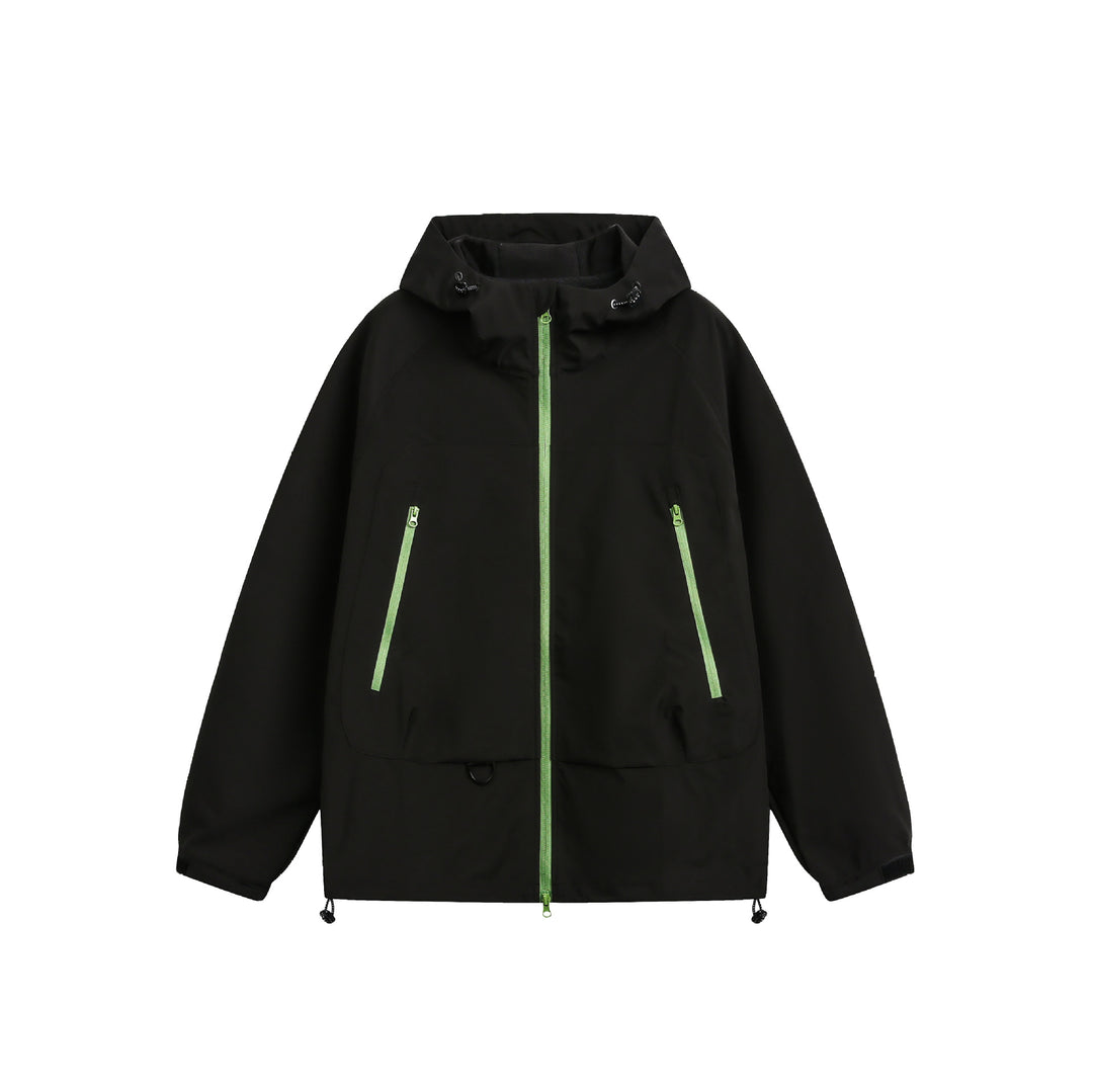 Damen Wasserdichte Softshell‑Regenjacke mit Kapuze, verstellbarem Saum und kontrastierenden Reißverschlüssen Shop Nory