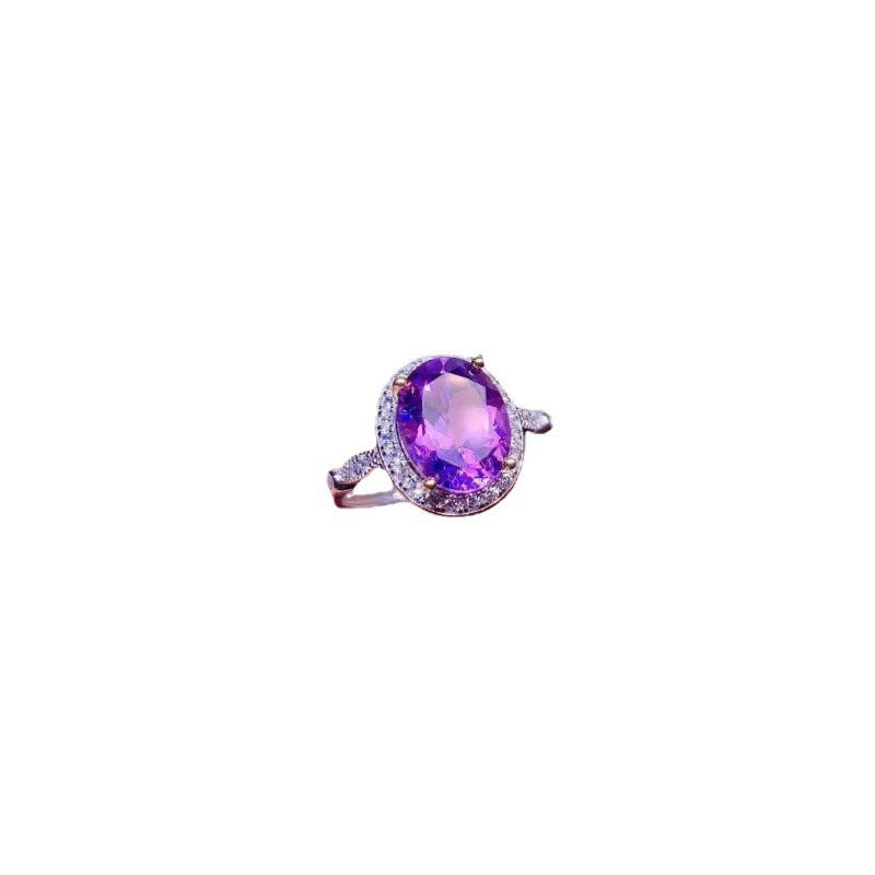 Damen eleganter Ring mit ovalem Amethyst und funkelnden Zirkonia Shop Nory