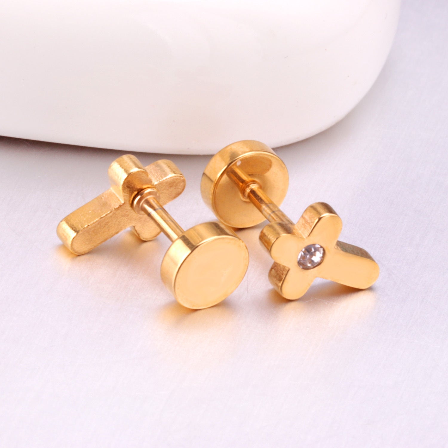 Damen Ohrstecker im Kreuzdesign mit Zirkonia Shop Nory