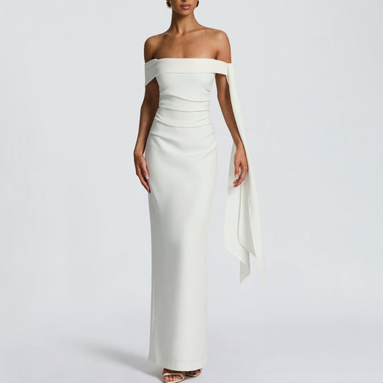 Damen Elegantes Abendkleid mit Off-Shoulder-Design und Fließendem Cape