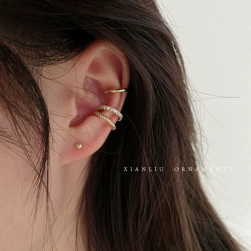 Damen Ohrstecker-Set mit funkelnden Akzenten und verschiedenen Designs Shop Nory