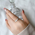 Damen eleganter Ring aus hochwertigem Material mit feiner Textur Shop Nory