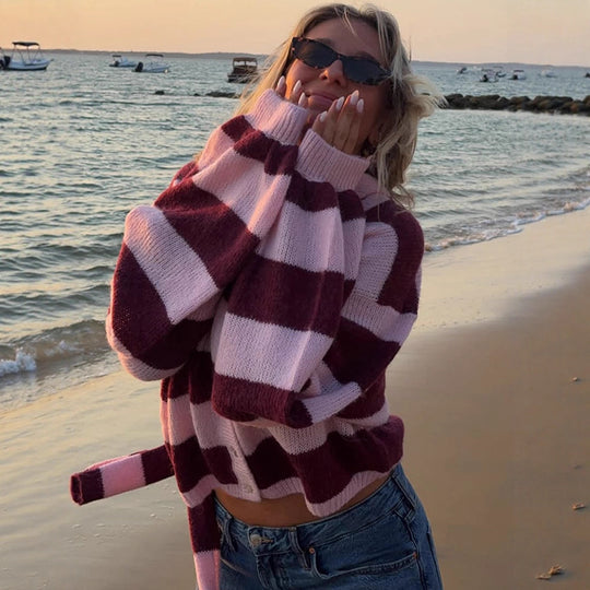 Damen Oversize Strickcardigan-Set mit Blockstreifen, Knopfleiste und passendem Schal Shop Nory