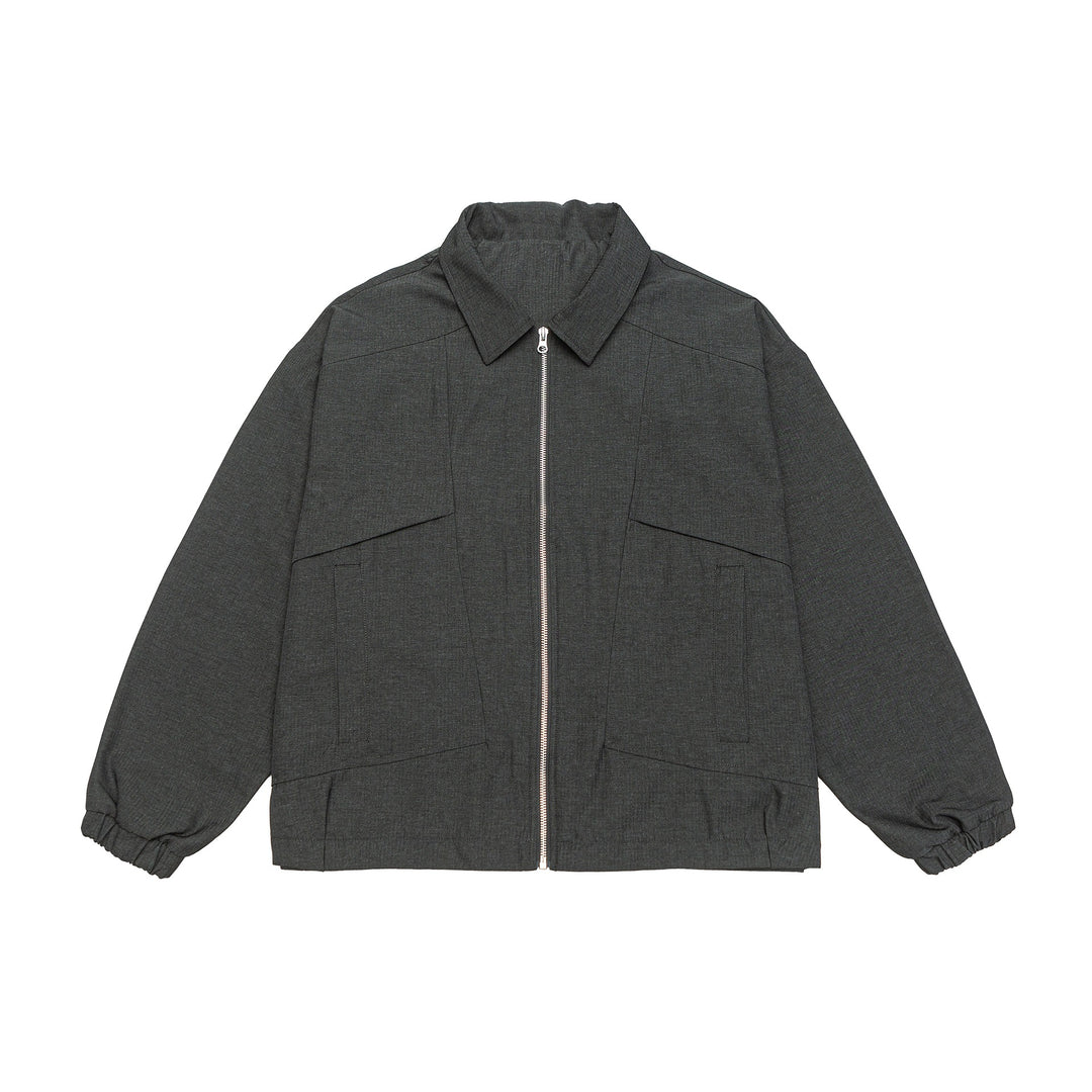 Unisex Kurzblouson im Boxy‑Cut mit Hemdkragen, sichtbarem Metallreißverschluss und Utility‑Pattentaschen Shop Nory