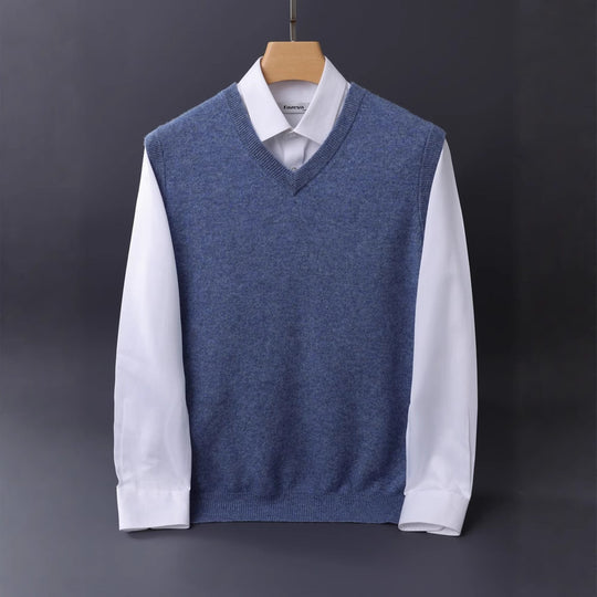 Herren Feine V‑Ausschnitt Strickweste aus Merino‑Blend mit geripptem Saum Shop Nory